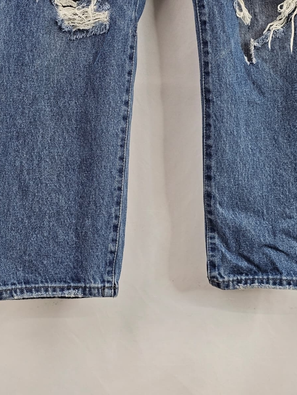 Flying Angel Ripped Distressed High Rise Mom Jeans, Sz 31 - Picture 5 of 12